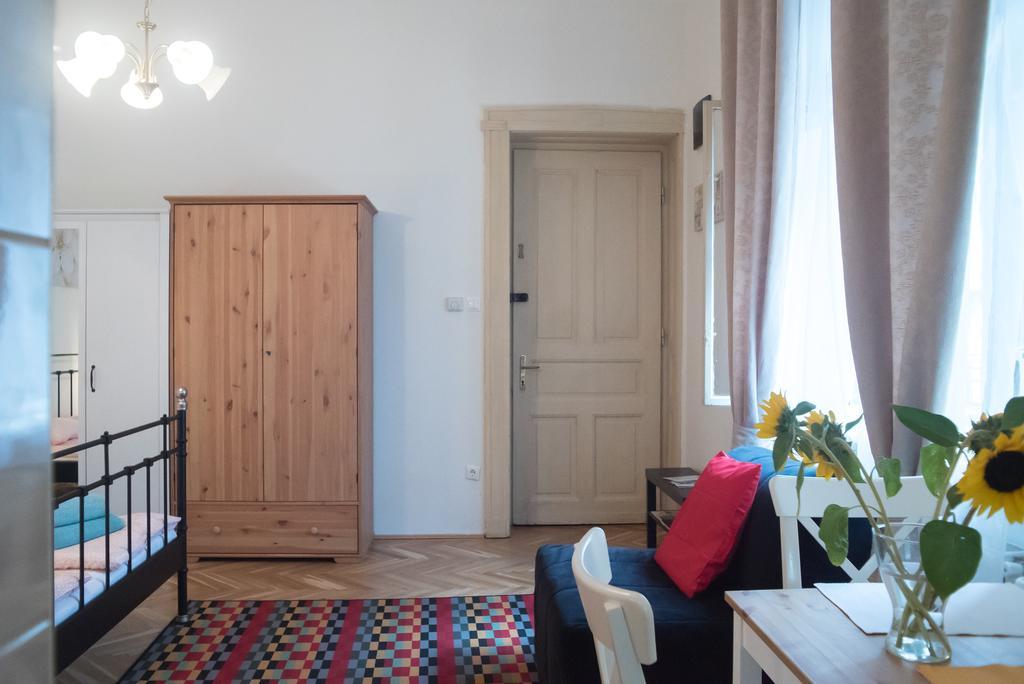 Friendly Home In The Center Budapest Luaran gambar