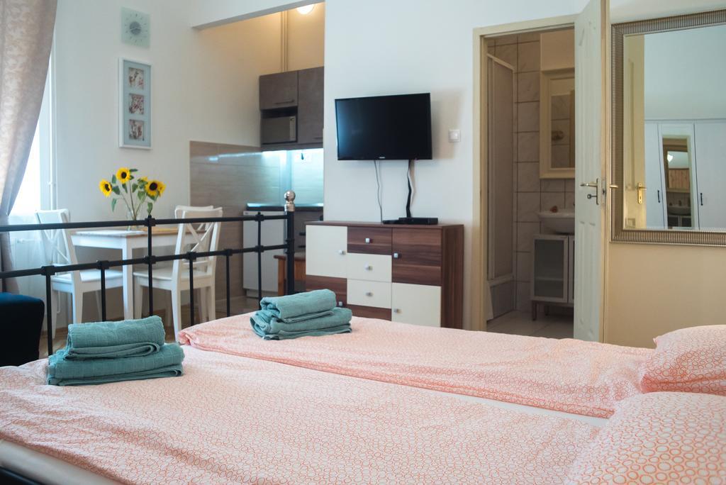 Friendly Home In The Center Budapest Luaran gambar