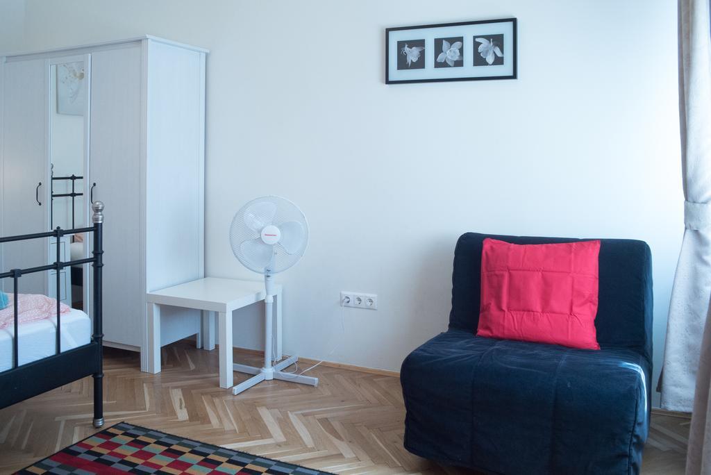 Friendly Home In The Center Budapest Luaran gambar